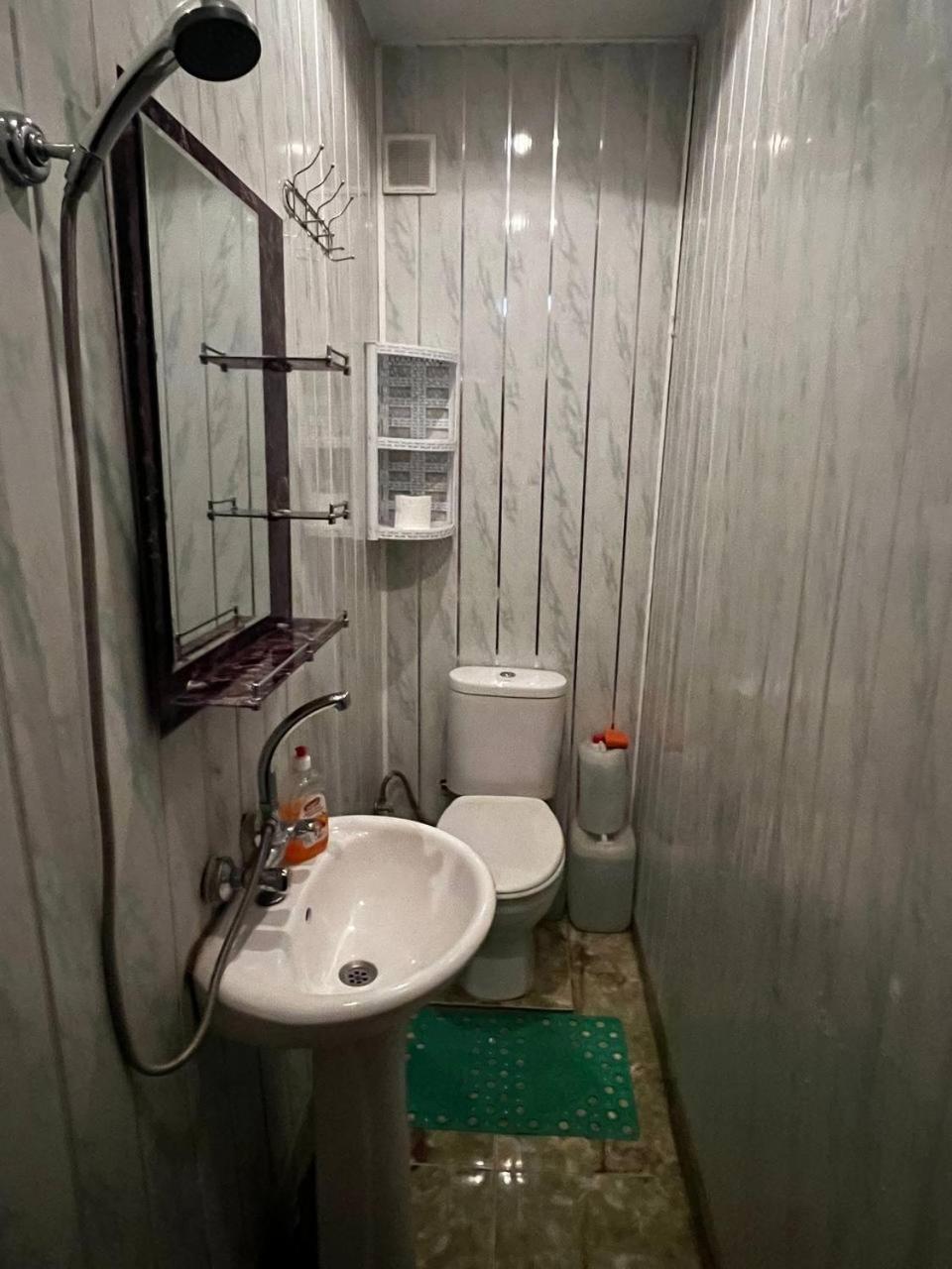 Apartamento Edlen Tiflis Exterior foto