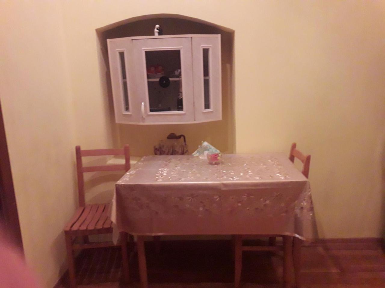 Apartamento Edlen Tiflis Exterior foto